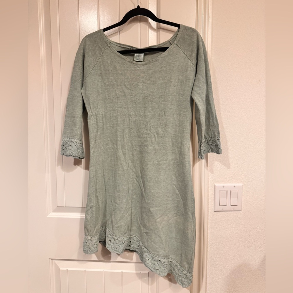 EC Light Green asymmetrical Tunic with crocket  Trim size